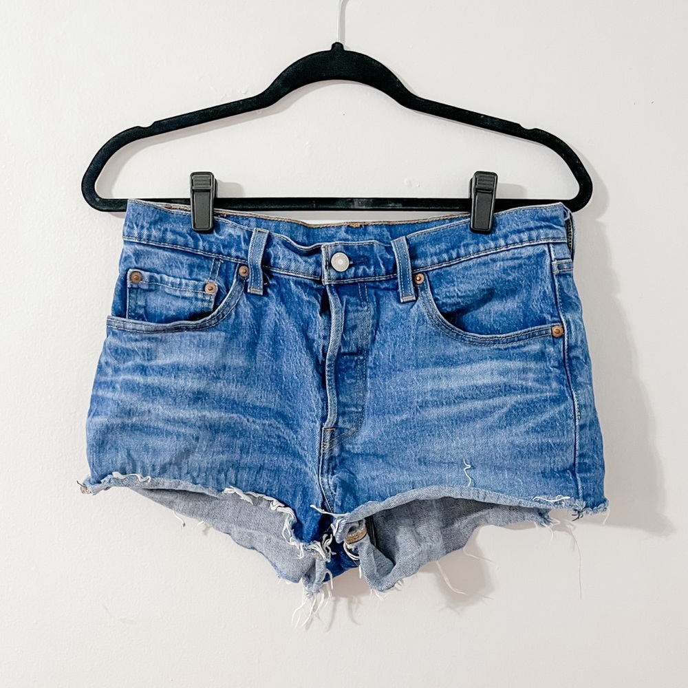Levis 501 jean shorts